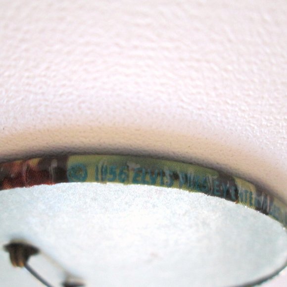 Vintage Elvis Best Wishes Button Pin Elvis Presley Enterprises Close Up Pinback - Picture 5 of 6